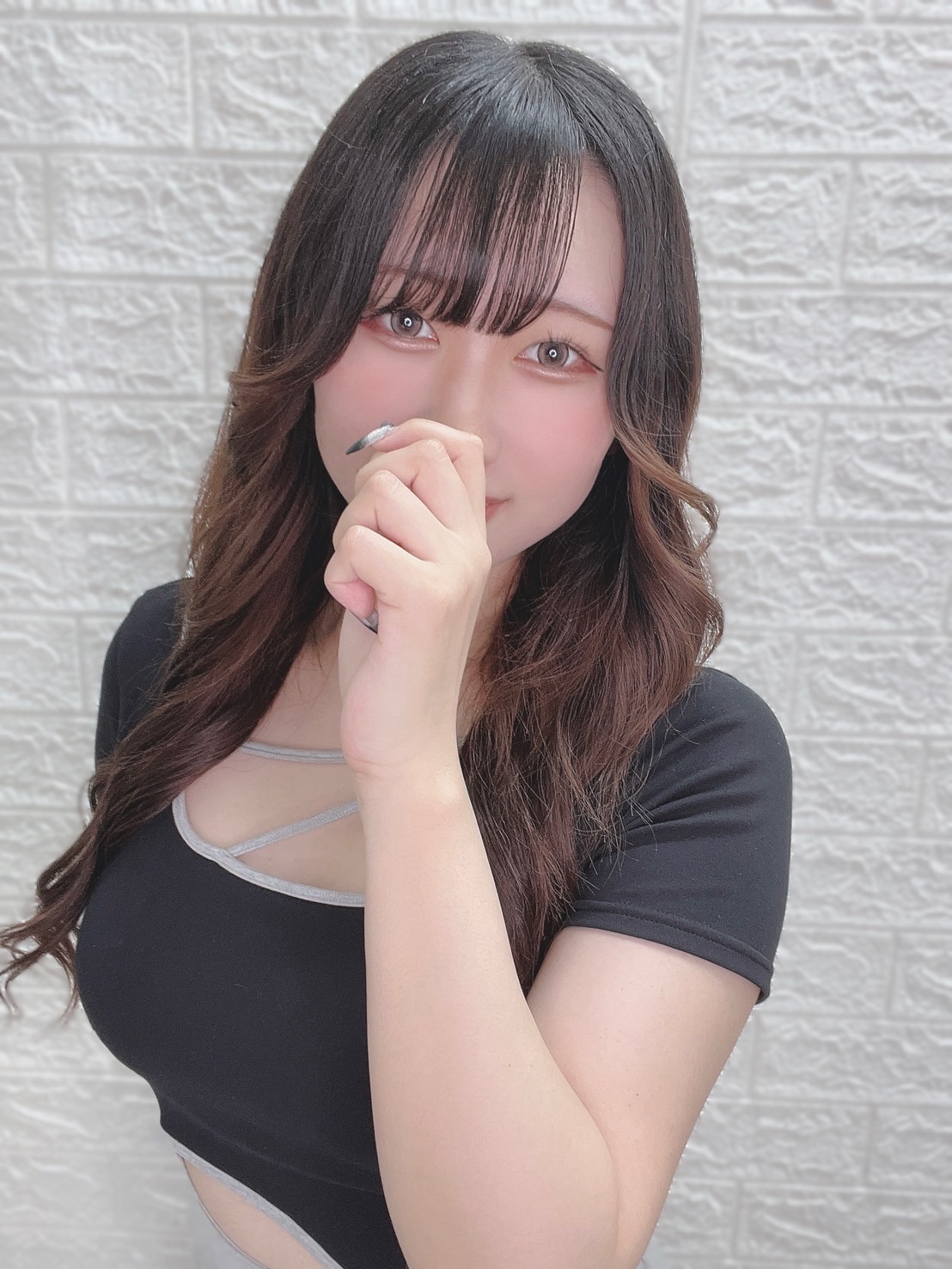 山崎るいな