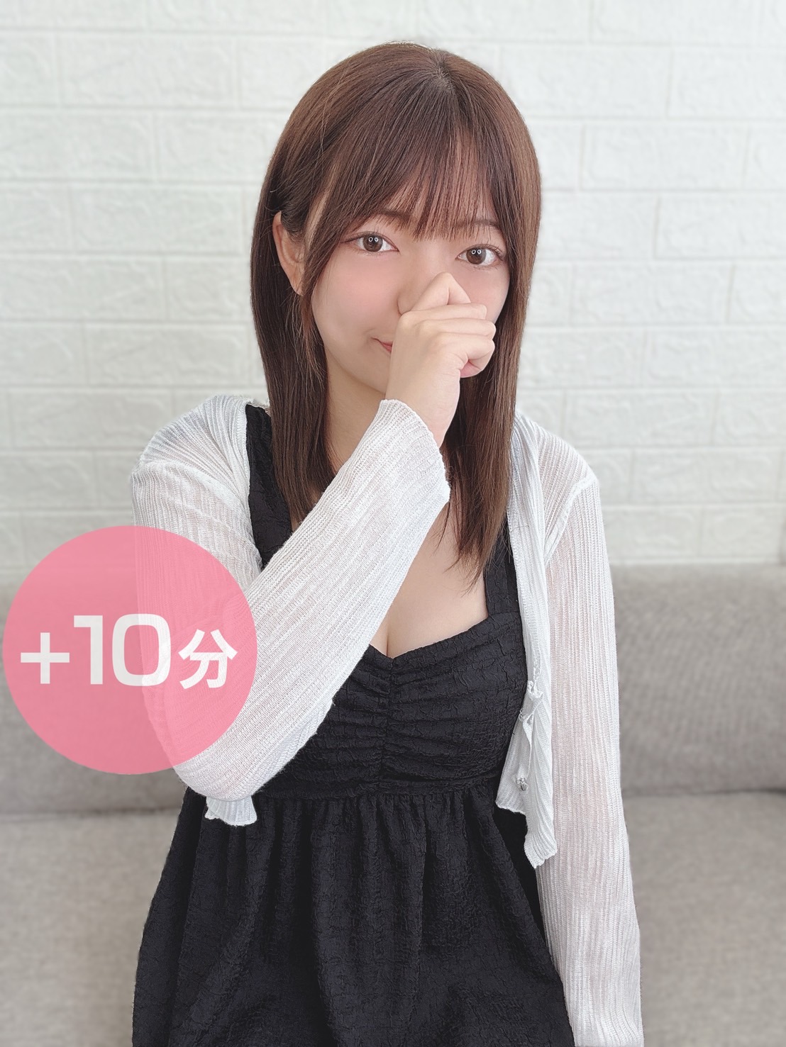 奥田なぎさ