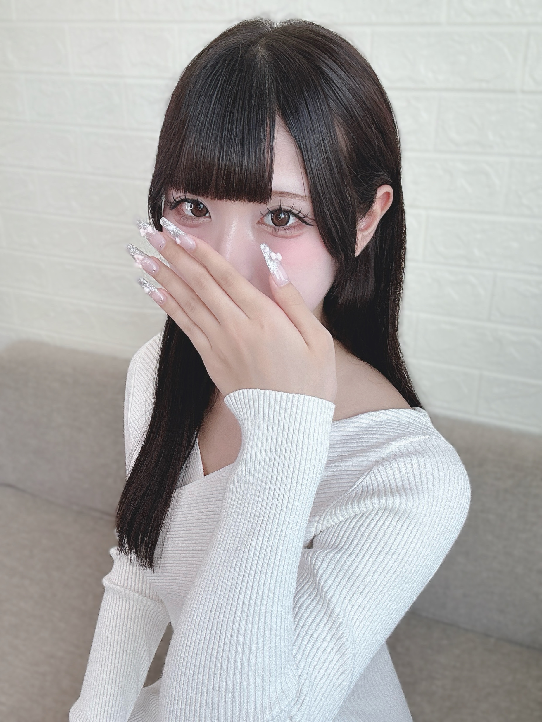 鈴音ここあ
